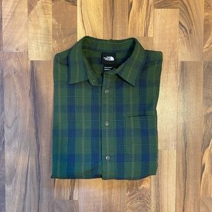 The North Face Short Sleeve Button Up Shirt
